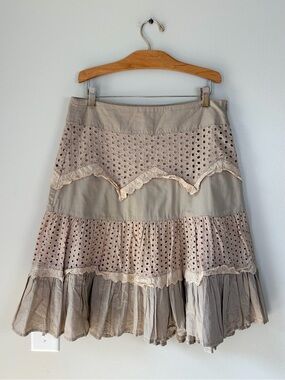 Candie's Taupe Eyelet Lace Tiered Skirt Boho Rustic Fairy Ruffle Y2K Ren Fair